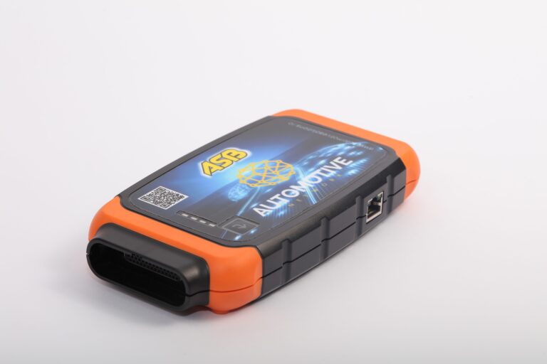 ASB Remote Interface vs. Launch SmartLink C – care este diferența?